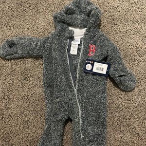 Boston Red Sox Fuzzy Outfit